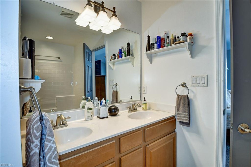 Photo 32 of 48 residential for sale in Virginia Beach virginia