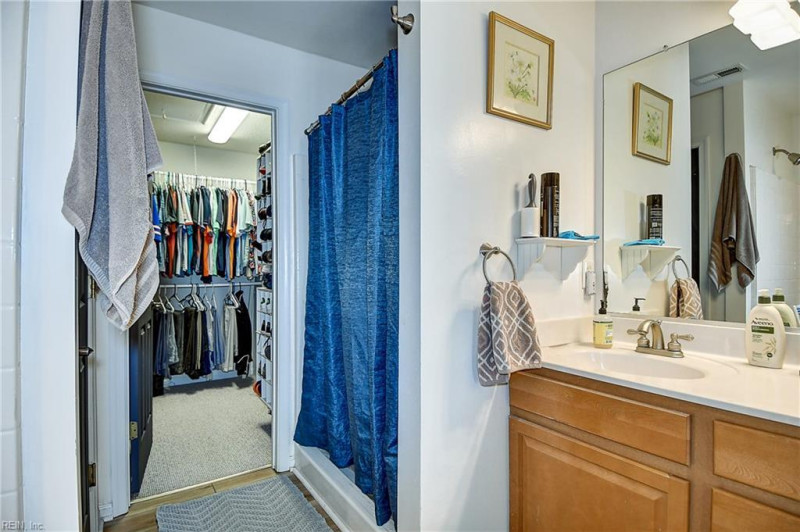 Photo 34 of 48 residential for sale in Virginia Beach virginia