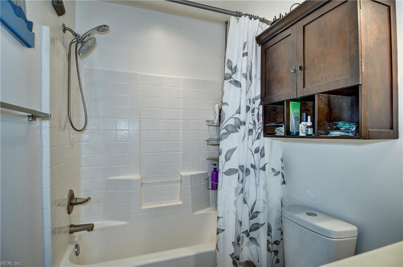 Photo 41 of 48 residential for sale in Virginia Beach virginia