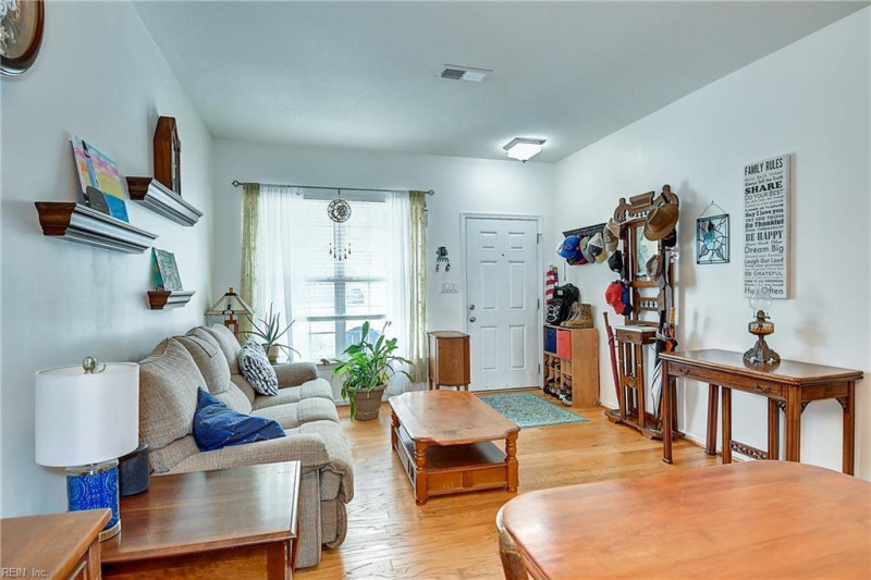 Photo 5 of 48 residential for sale in Virginia Beach virginia