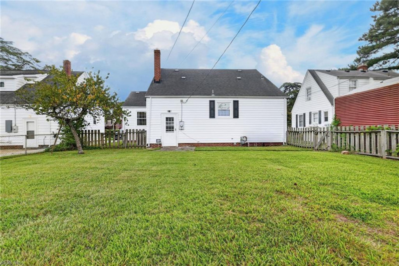 Photo 35 of 38 residential for sale in Portsmouth virginia Photo 35 of 38 residential for sale in Portsmouth virginia