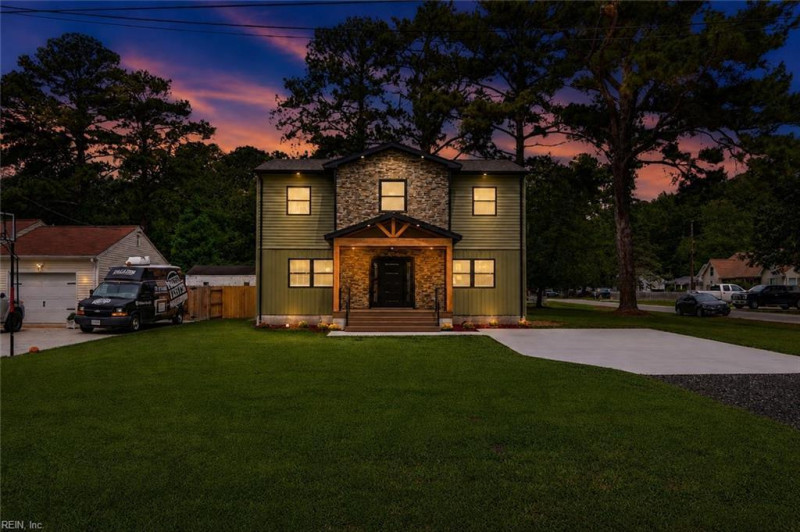 Photo 3 of 41 residential for sale in Chesapeake virginia