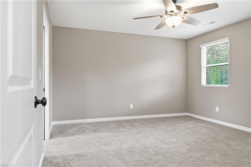 Photo 30 of 41 residential for sale in Chesapeake virginia