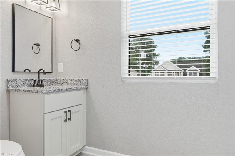 Photo 31 of 41 residential for sale in Chesapeake virginia