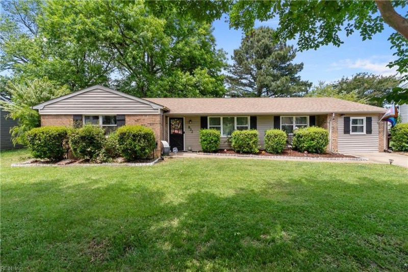 Photo 1 of 43 residential for sale in Chesapeake virginia Photo 1 of 43 residential for sale in Chesapeake virginia