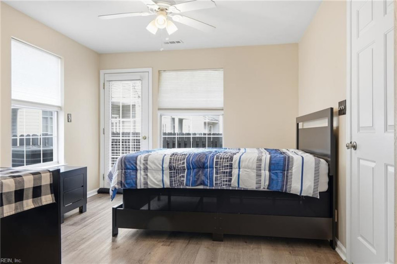 Photo 19 of 24 residential for sale in Virginia Beach virginia