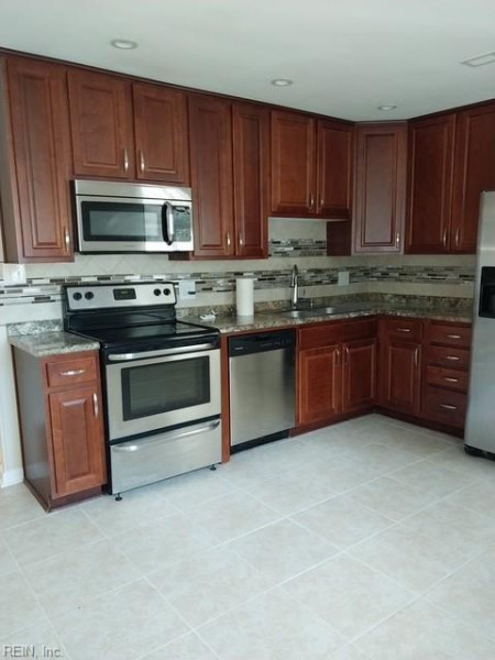Photo 3 of 18 residential for sale in Virginia Beach virginia Photo 3 of 18 residential for sale in Virginia Beach virginia