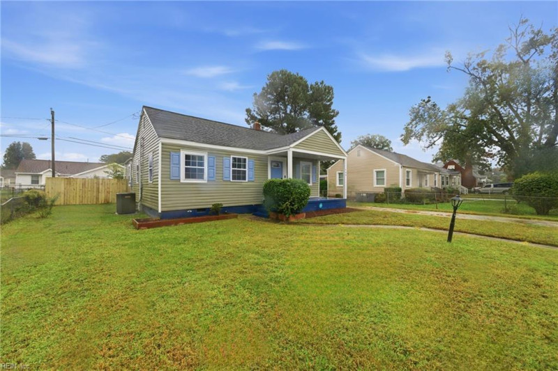 Photo 2 of 35 residential for sale in Hampton virginia Photo 2 of 35 residential for sale in Hampton virginia