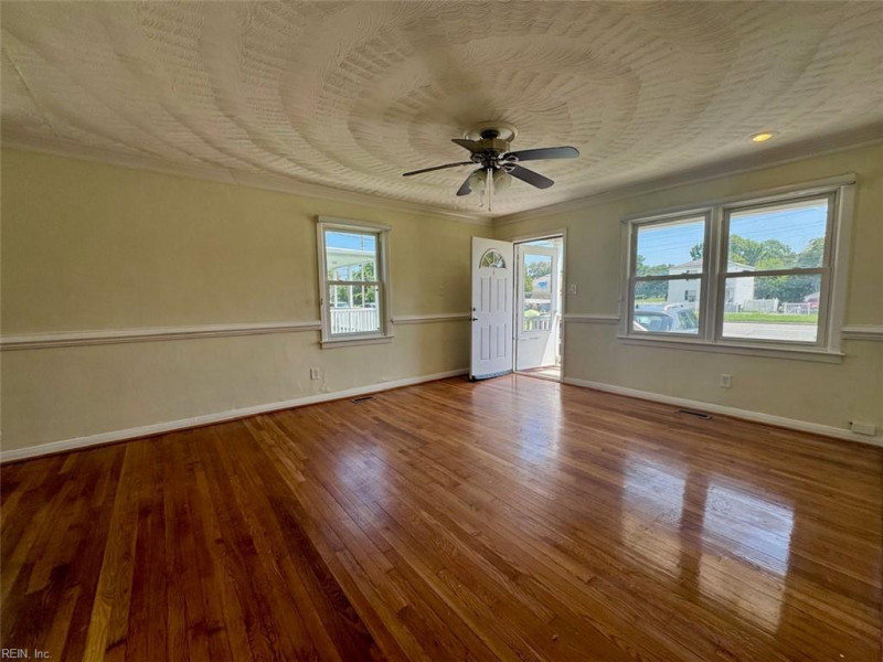 Photo 5 of 24 residential for sale in Hampton virginia Photo 5 of 24 residential for sale in Hampton virginia