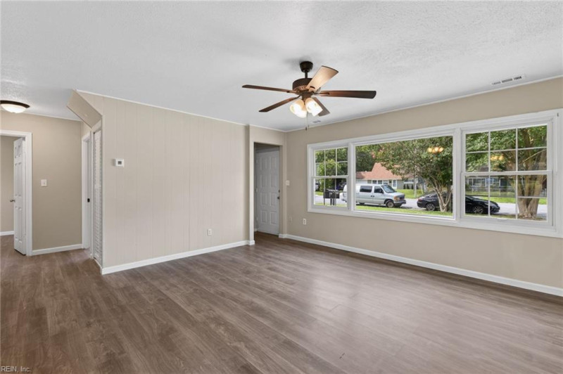 Photo 4 of 34 residential for sale in Norfolk virginia Photo 4 of 34 residential for sale in Norfolk virginia