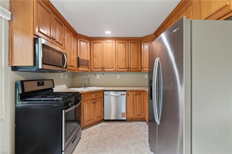 Photo 8 of 34 residential for sale in Norfolk virginia Photo 8 of 34 residential for sale in Norfolk virginia