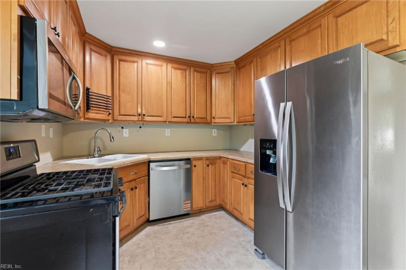 Photo 9 of 34 residential for sale in Norfolk virginia Photo 9 of 34 residential for sale in Norfolk virginia