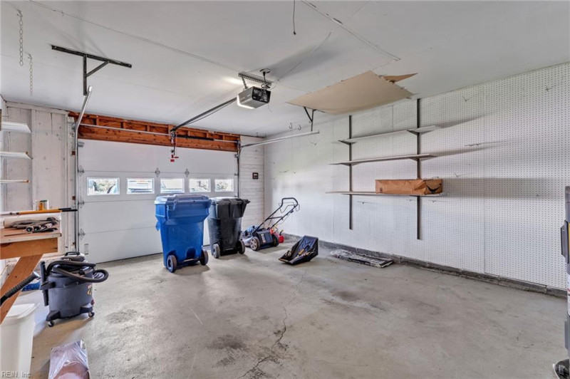 Photo 19 of 46 residential for sale in Virginia Beach virginia