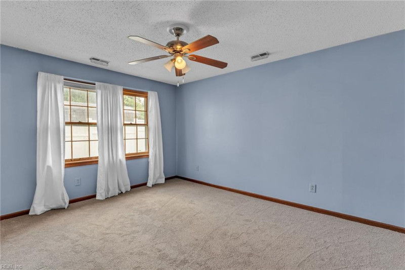 Photo 20 of 46 residential for sale in Virginia Beach virginia