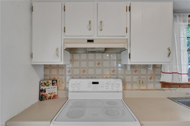 Photo 41 of 46 residential for sale in Virginia Beach virginia