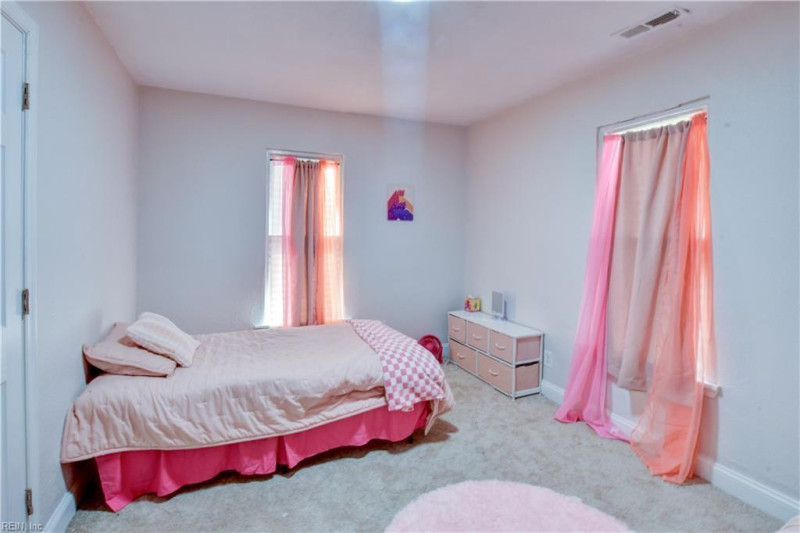 Photo 25 of 35 residential for sale in Norfolk virginia Photo 25 of 35 residential for sale in Norfolk virginia