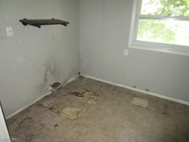 Photo 14 of 18 residential for sale in Hampton virginia Photo 14 of 18 residential for sale in Hampton virginia
