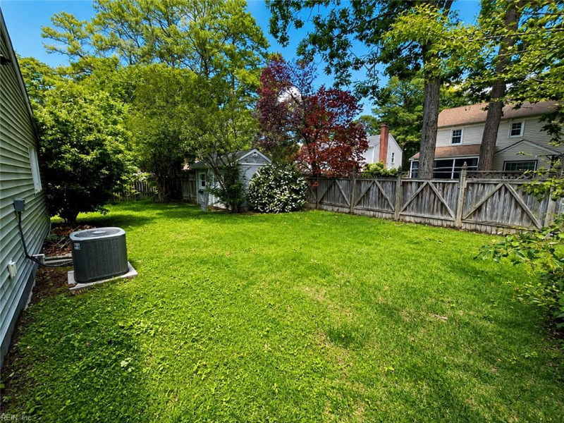 Photo 41 of 50 residential for sale in Hampton virginia Photo 41 of 50 residential for sale in Hampton virginia