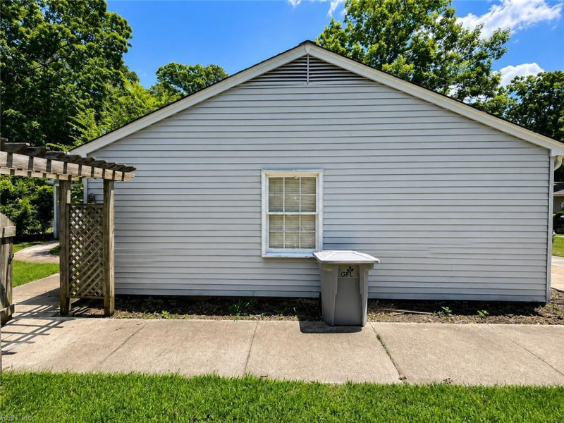 Photo 43 of 50 residential for sale in Hampton virginia Photo 43 of 50 residential for sale in Hampton virginia