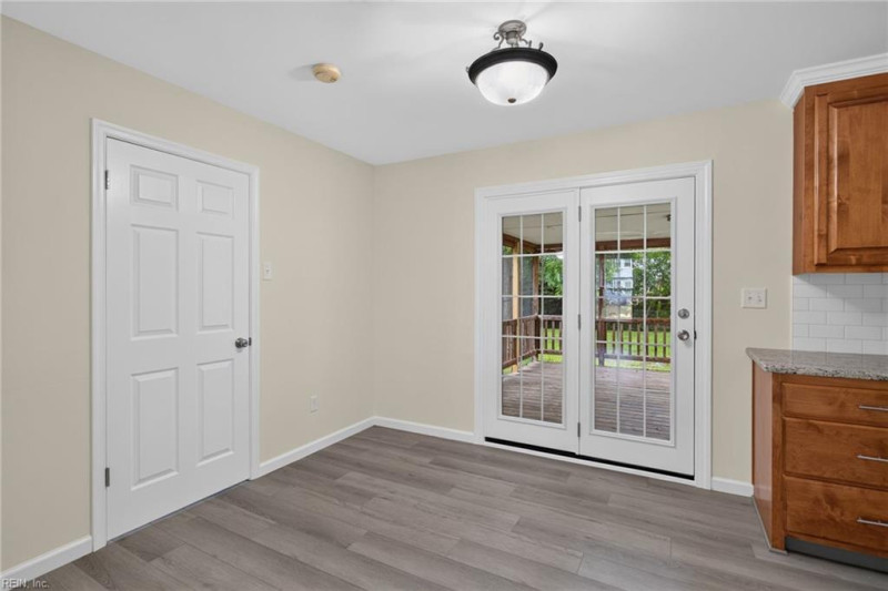 Photo 14 of 32 residential for sale in Newport News virginia