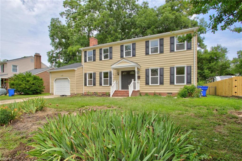 Photo 2 of 32 residential for sale in Newport News virginia