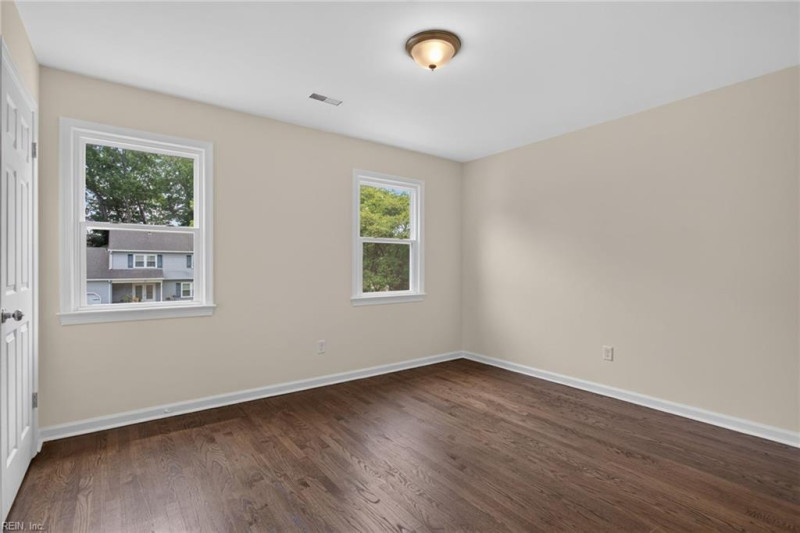 Photo 26 of 32 residential for sale in Newport News virginia