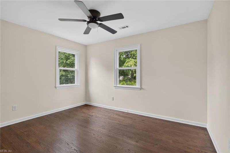 Photo 27 of 32 residential for sale in Newport News virginia