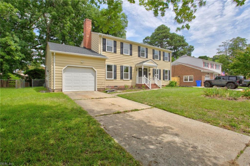Photo 3 of 32 residential for sale in Newport News virginia