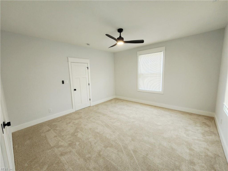 Photo 32 of 33 residential for sale in Portsmouth virginia