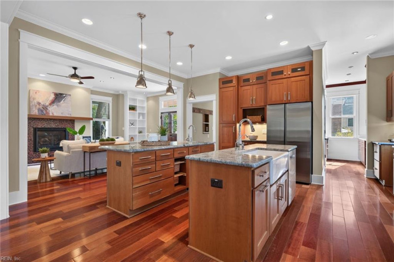 Photo 12 of 50 residential for sale in Norfolk virginia