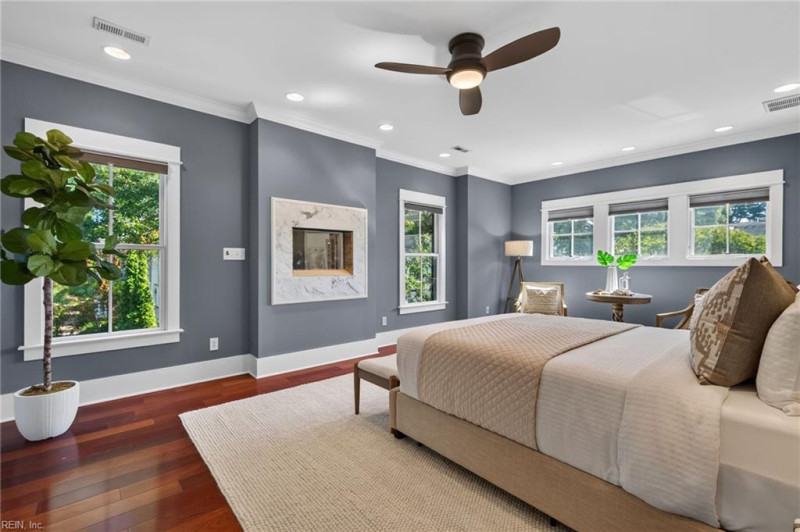Photo 21 of 50 residential for sale in Norfolk virginia
