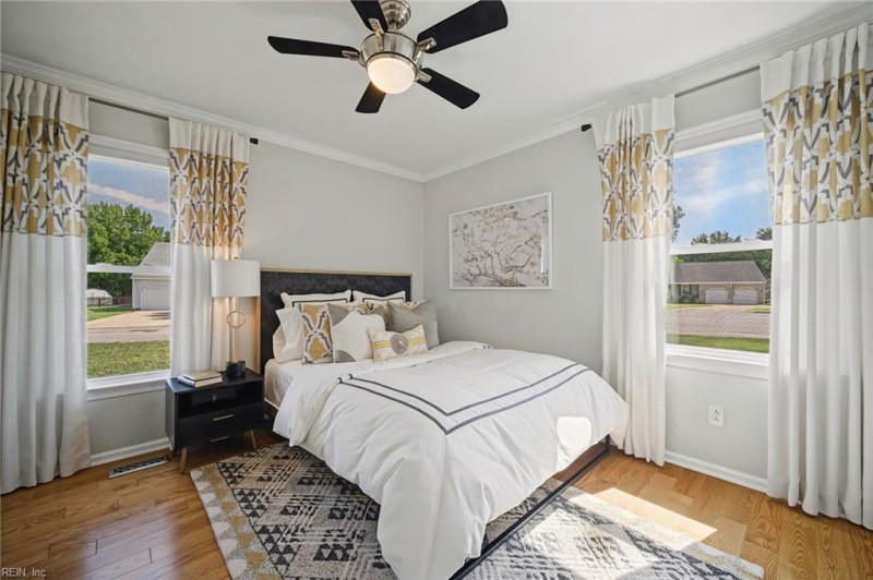 Photo 24 of 50 residential for sale in Chesapeake virginia
