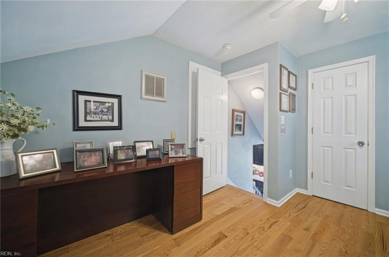 Photo 30 of 50 residential for sale in Chesapeake virginia