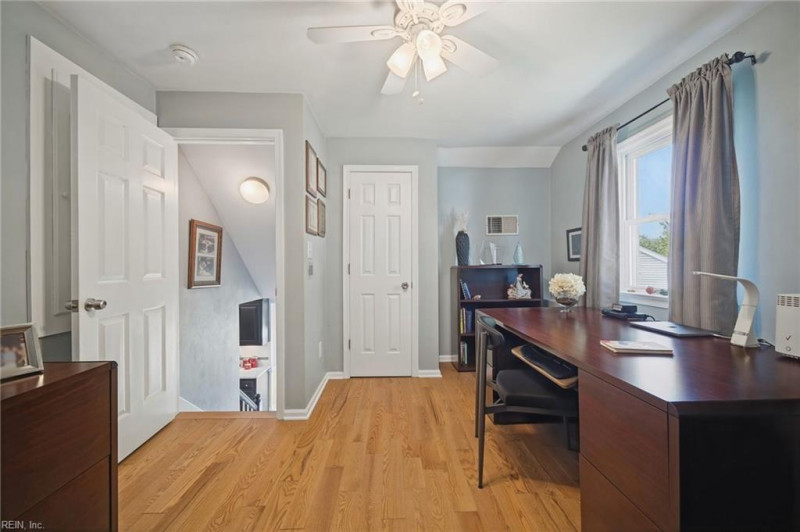 Photo 31 of 50 residential for sale in Chesapeake virginia