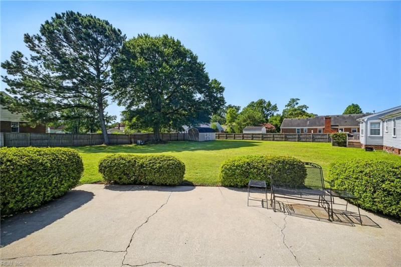 Photo 42 of 50 residential for sale in Chesapeake virginia