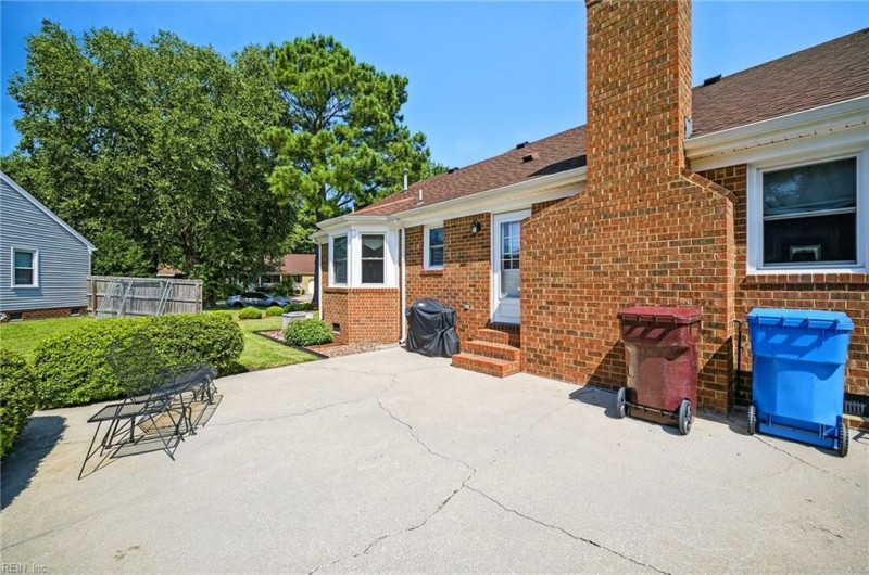 Photo 43 of 50 residential for sale in Chesapeake virginia