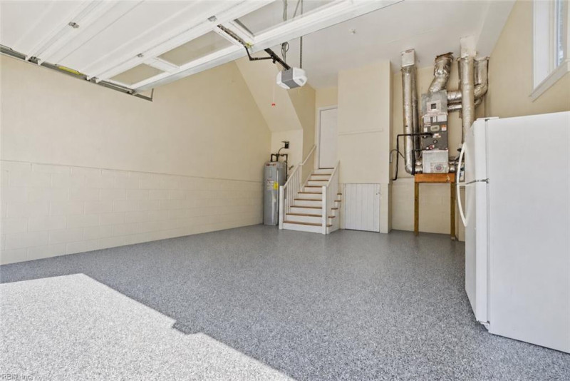 Photo 30 of 33 residential for sale in Norfolk virginia