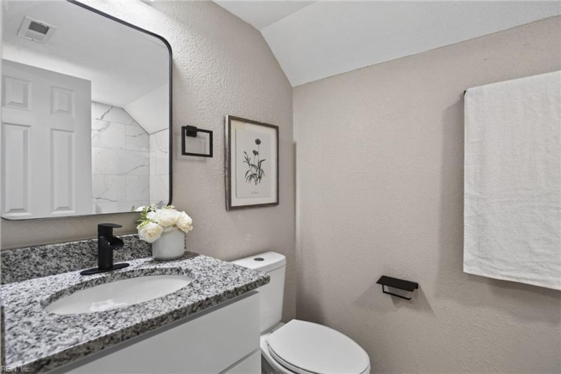 Photo 10 of 23 residential for sale in Norfolk virginia
