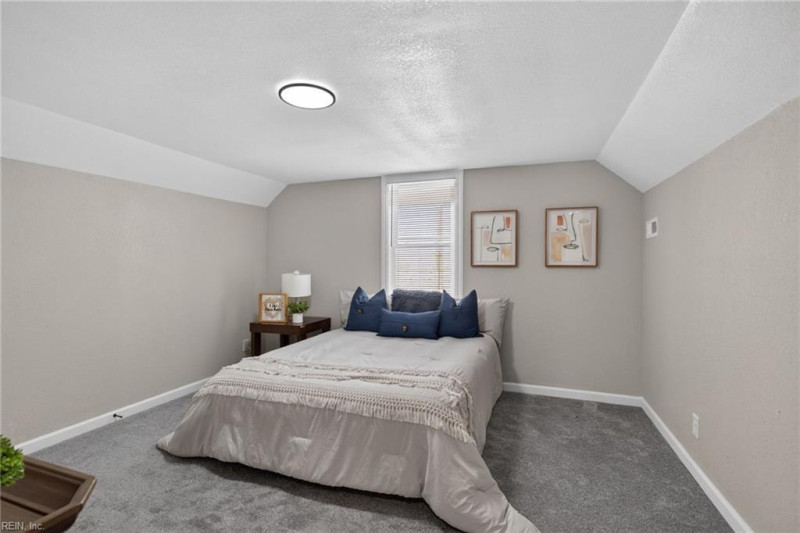 Photo 15 of 23 residential for sale in Norfolk virginia
