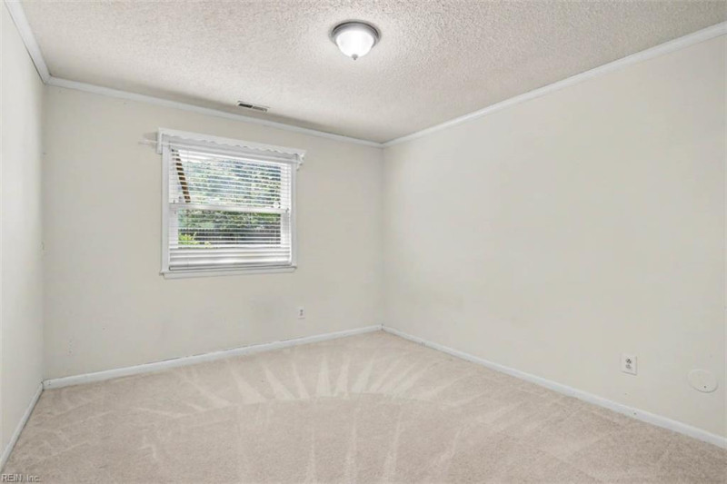 Photo 18 of 28 residential for sale in Virginia Beach virginia