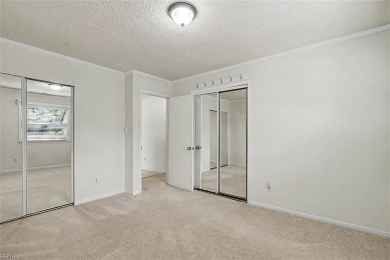 Photo 19 of 28 residential for sale in Virginia Beach virginia