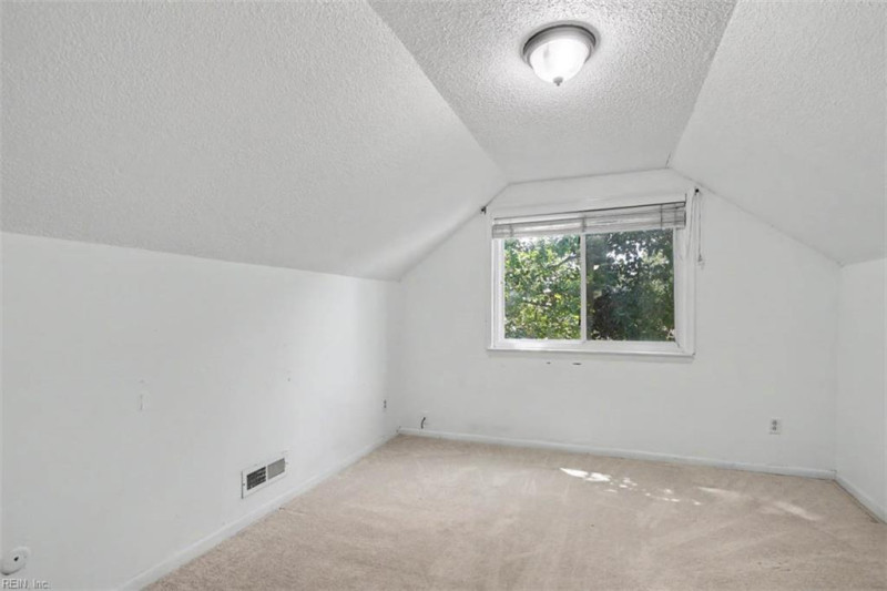 Photo 20 of 28 residential for sale in Virginia Beach virginia