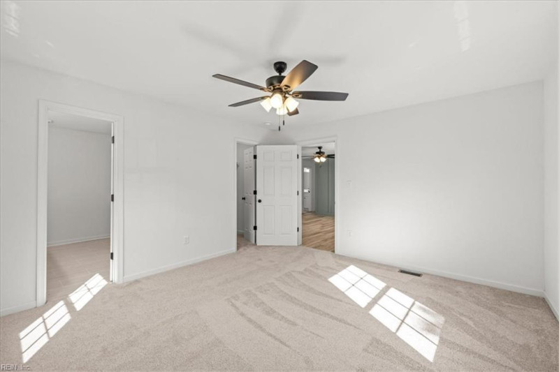 Photo 18 of 38 residential for sale in Norfolk virginia