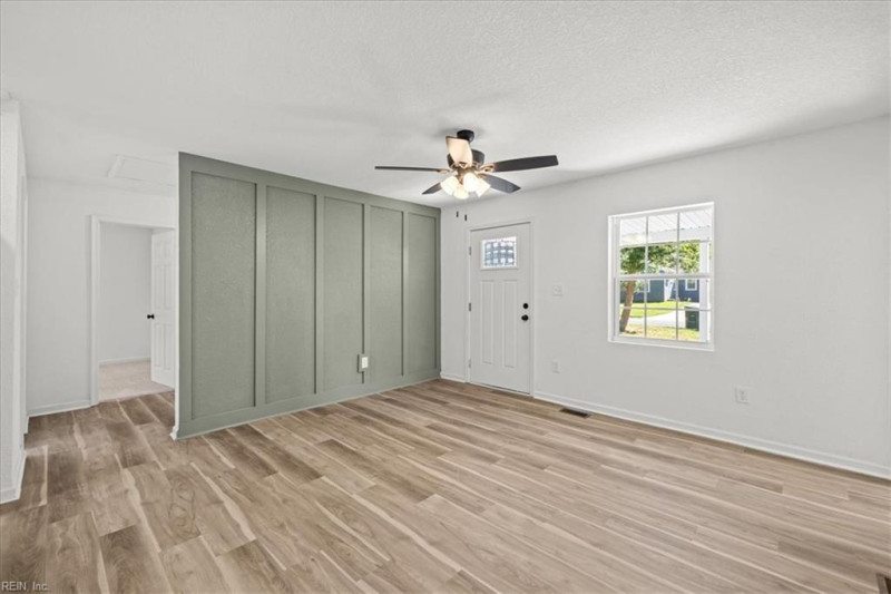 Photo 5 of 38 residential for sale in Norfolk virginia