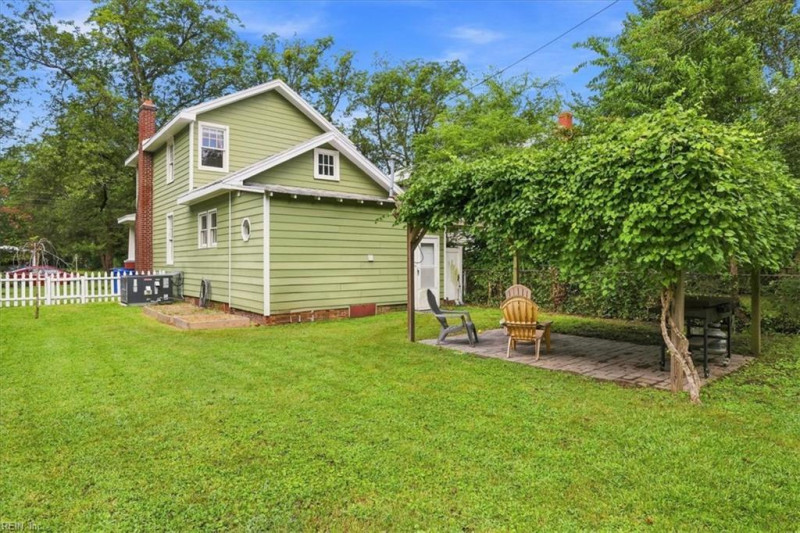 Photo 26 of 28 residential for sale in Portsmouth virginia
