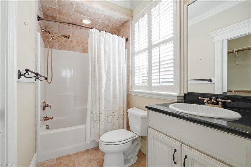 Photo 29 of 47 residential for sale in Norfolk virginia