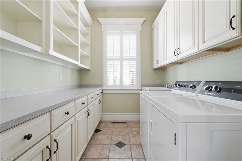 Photo 34 of 47 residential for sale in Norfolk virginia