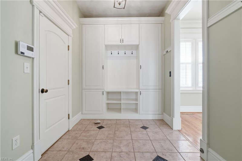 Photo 35 of 47 residential for sale in Norfolk virginia