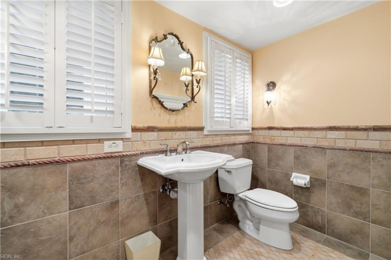 Photo 9 of 47 residential for sale in Norfolk virginia