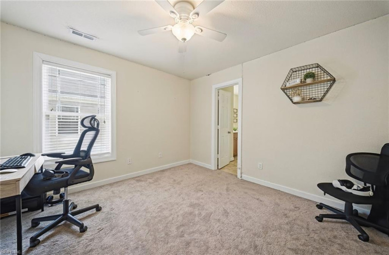 Photo 18 of 37 residential for sale in Virginia Beach virginia